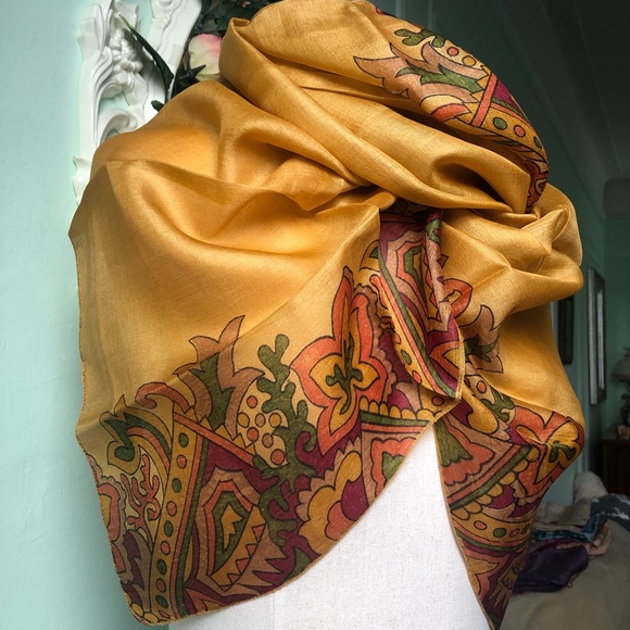 Rusted Caramel  Silk mustard Floral scarf - Picture 4 of 7
